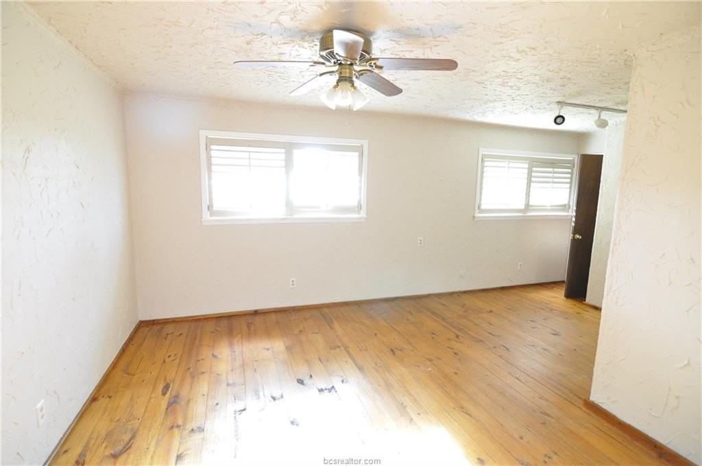 16567 Fm 2154 Rd Apt 5 #5 - Photo 4 of 18