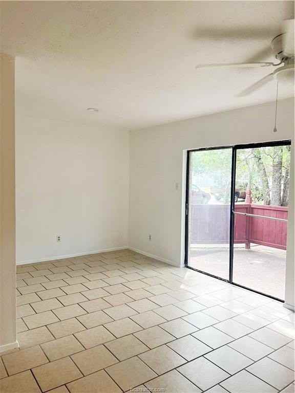 2402 Blanco Dr Apt A #A - Photo 4 of 15