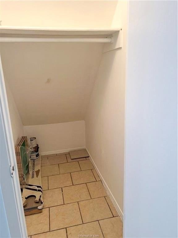 2402 Blanco Dr Apt A #A - Photo 7 of 15