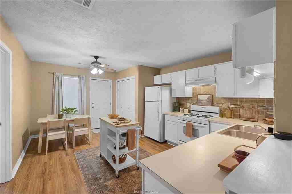 805 San Pedro Dr Apt C #C - Photo 5 of 28