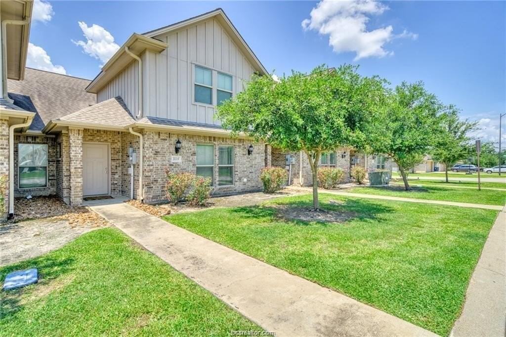 3114 Claremont Dr - Photo 2 of 25