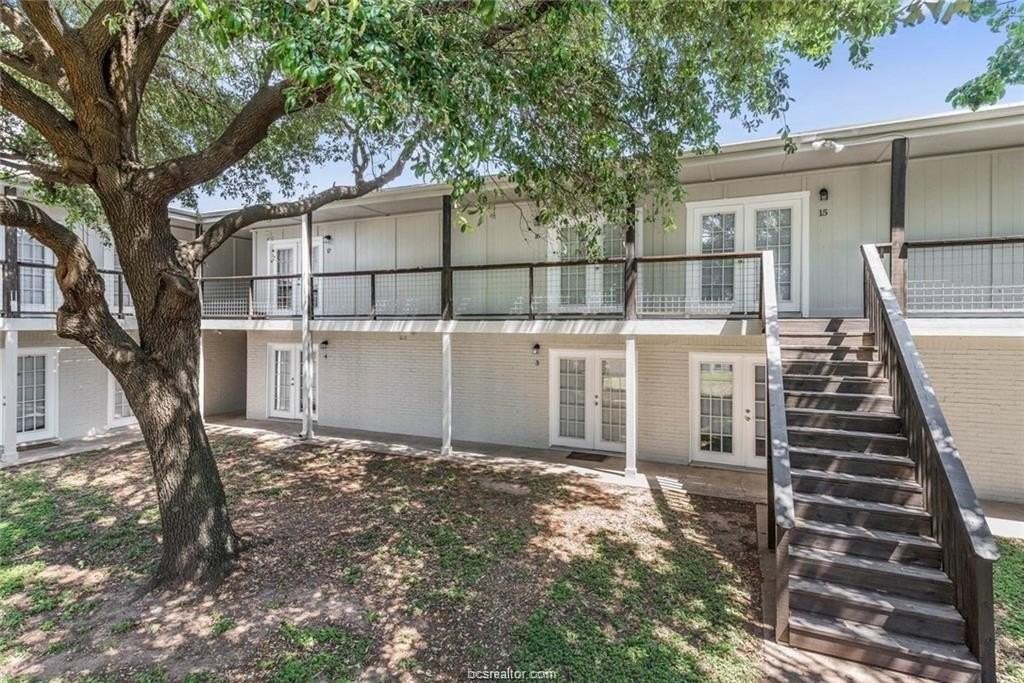 3900 Old College Rd #21 - Photo 4 of 11