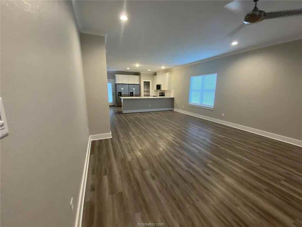 400 Highlands St - Photo 2 of 17