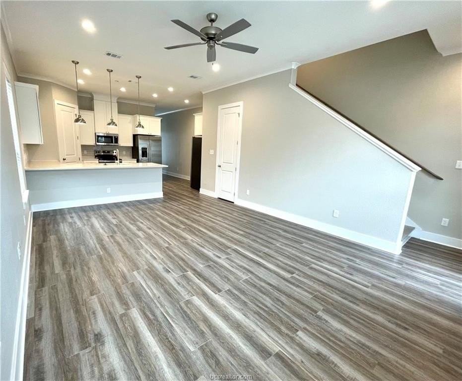 710 Vassar Ct Apt A #A - Photo 5 of 26