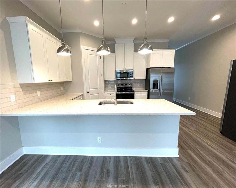 710 Vassar Ct Apt A #A - Photo 6 of 26