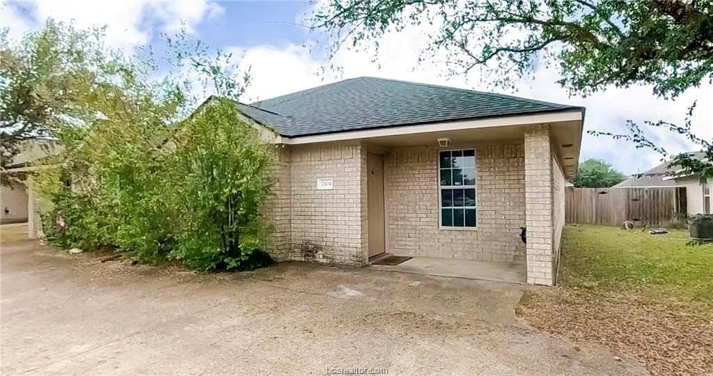 2304 Antelope Ln - Photo 4 of 16