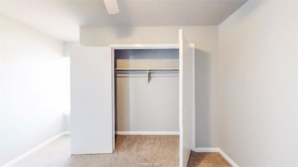 3800 E 29th St Apt 11 #11 - Photo 5 of 20