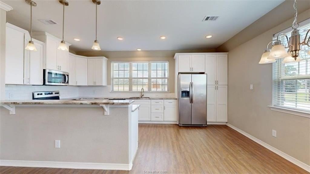 2019 Harvey Mitchell Pkwy S - Photo 6 of 38