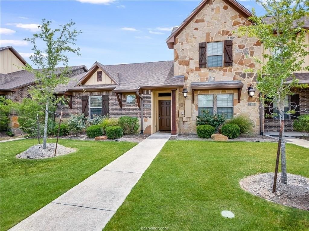 3312 Airborne Ave - Photo 3 of 17