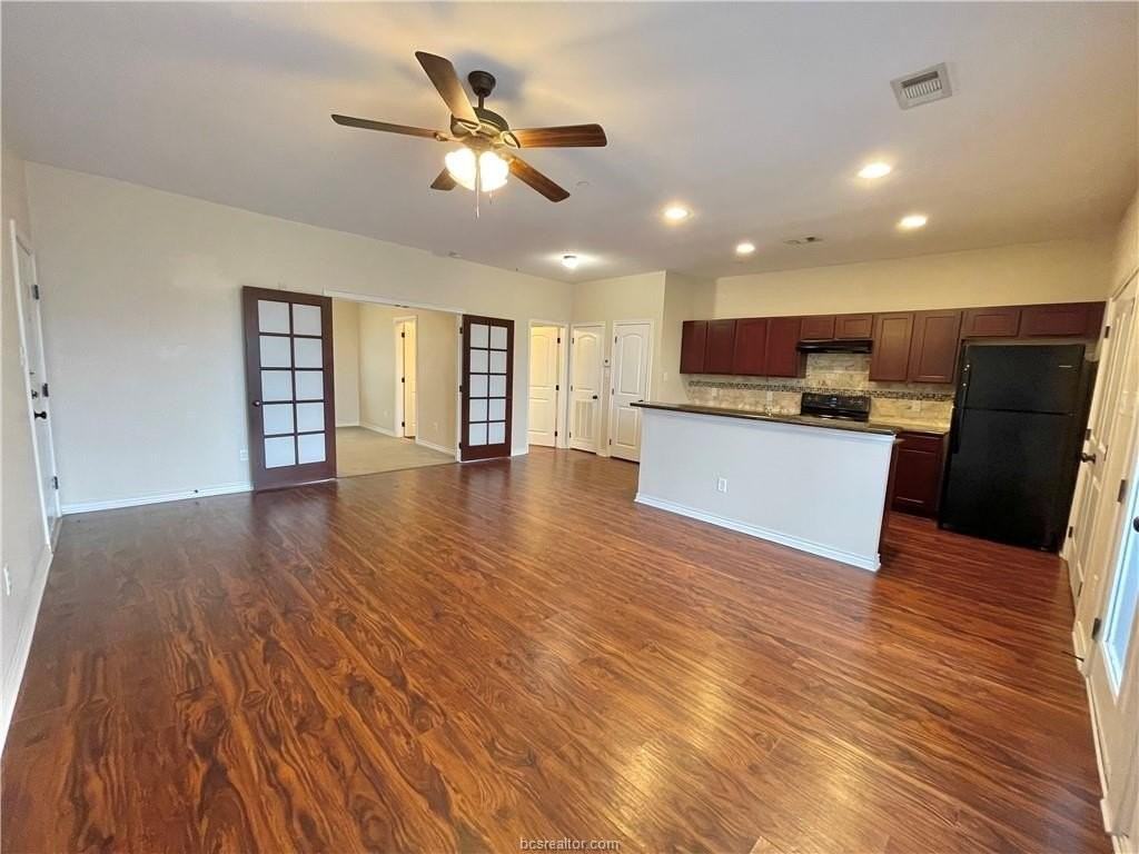 1915 Dartmouth St #2037 - Photo 2 of 24