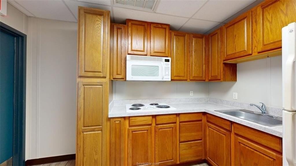 5585 Straub Rd Unit 112 #112 - Photo 5 of 18