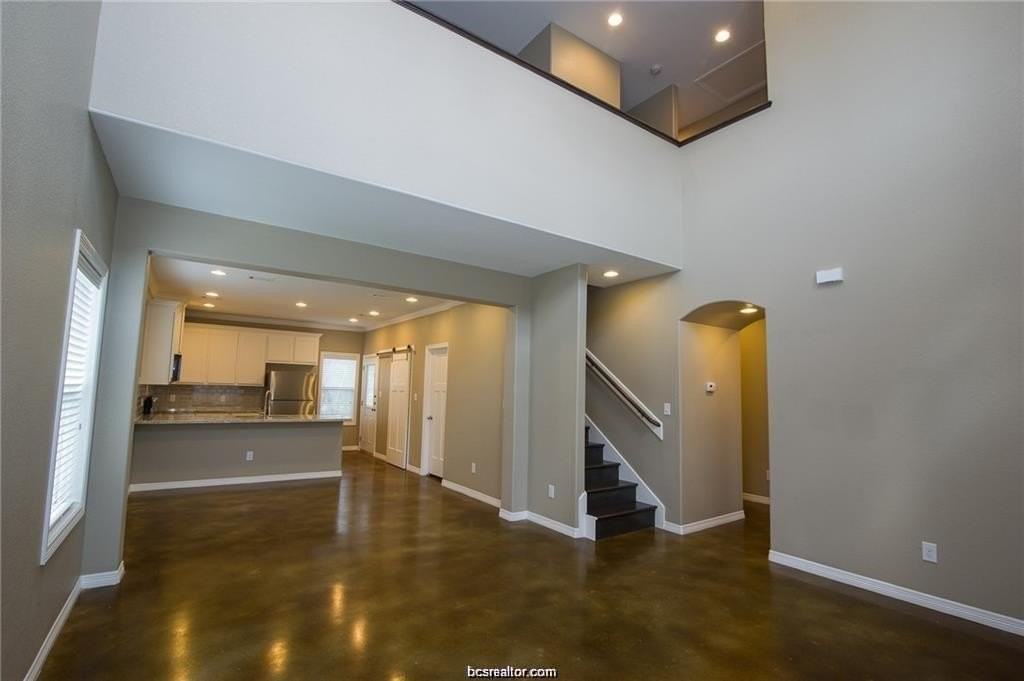 3200 Link St - Photo 4 of 25