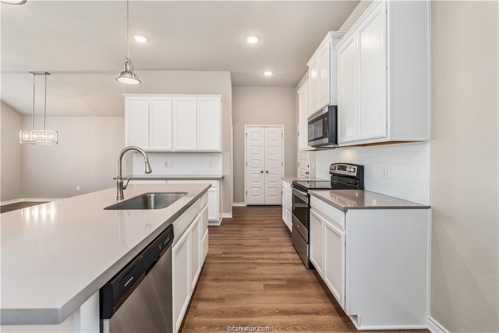 3185 Normandy Way - Photo 6 of 16