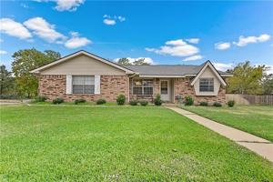 featured image of 1216 Glade St