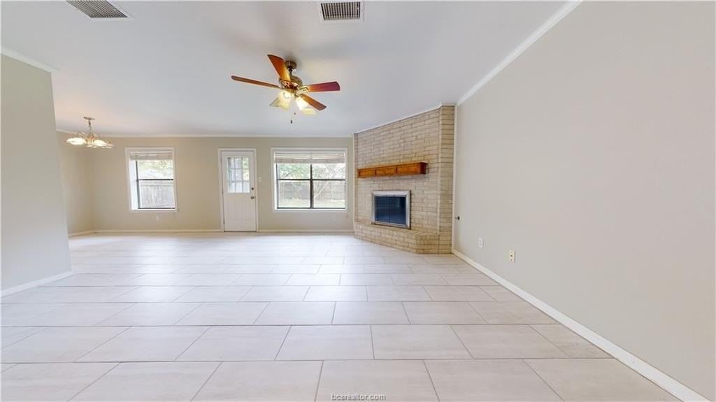 1003 Val Verde Dr - Photo 4 of 28