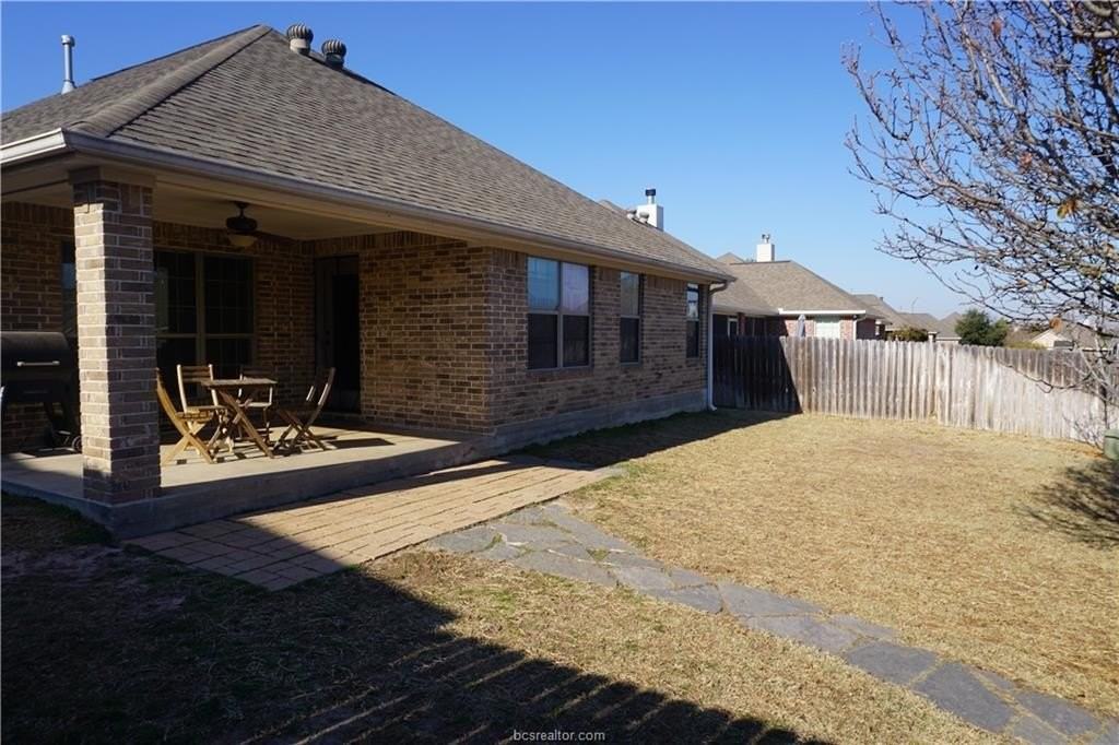 3911 Incourt Ln - Photo 3 of 16