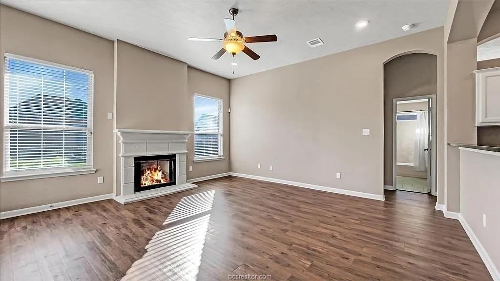 4036 Dunlap Loop - Photo 3 of 11