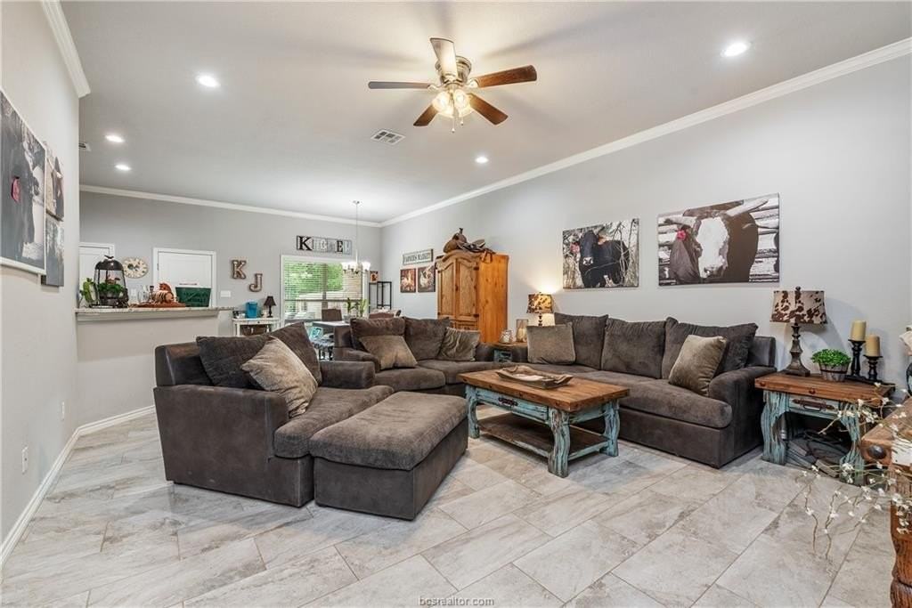 4011 Golden Eagle Dr #A - Photo 4 of 21