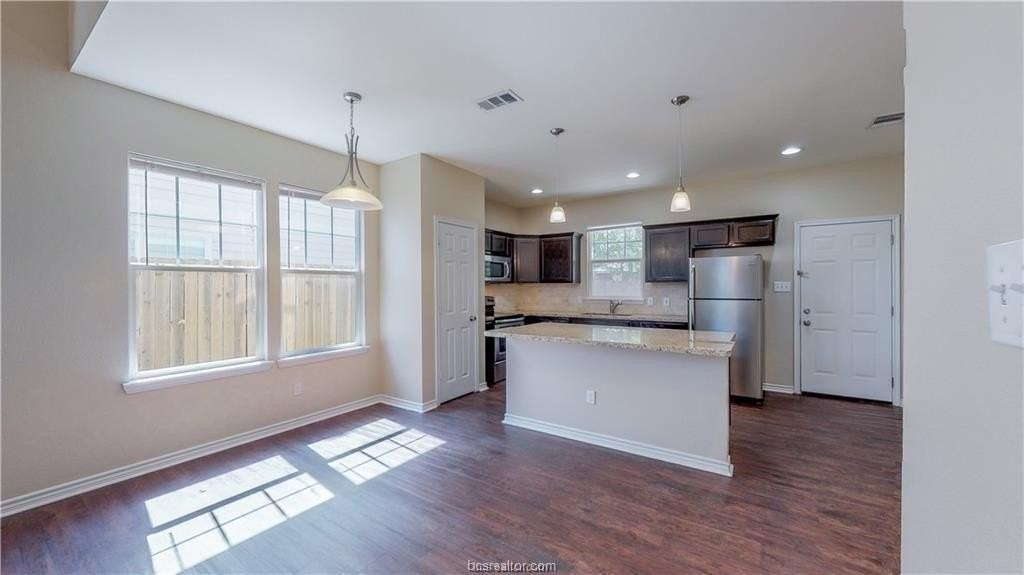 203 Sterling St Unit A #A - Photo 4 of 15