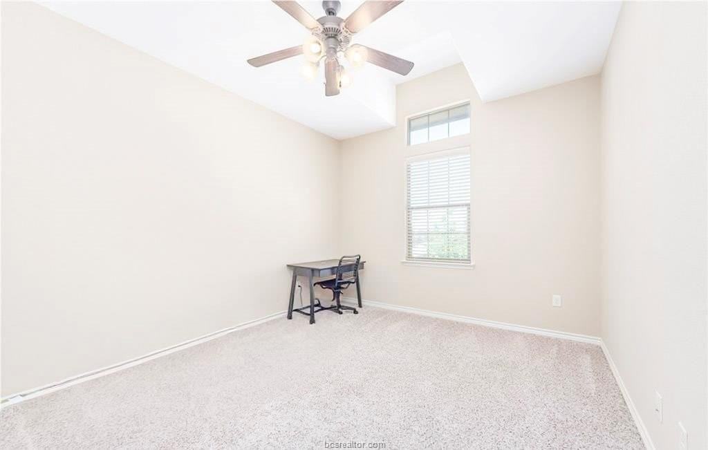 3201 Cain Rd - Photo 3 of 8