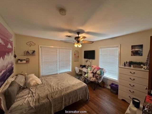 313 Laurel St - Photo 7 of 17