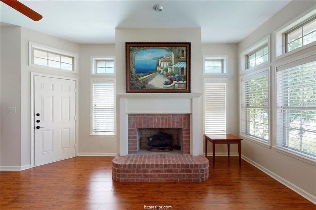 203 Chimney Hill Cir - Photo 3 of 26