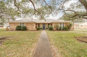 featured image of 3508 Broad Oak Cir