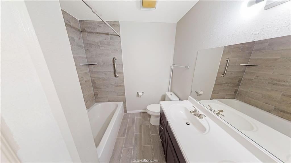 1600 Elizabeth Cir Unit B #B - Photo 7 of 10