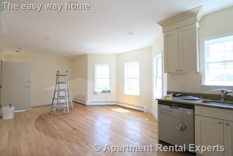 220 Massachusetts Ave #2 - Photo 3 of 17