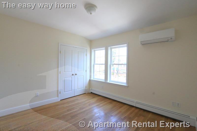 220 Massachusetts Ave #2 - Photo 7 of 17