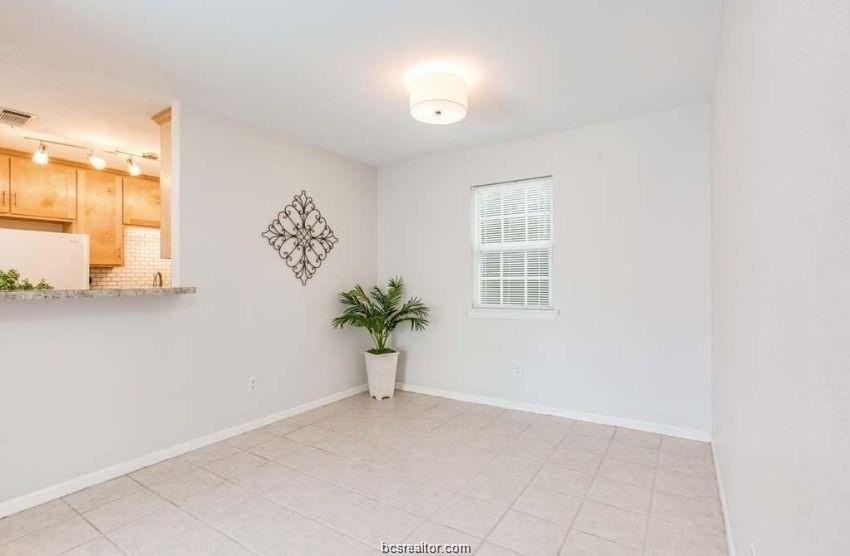 808 Kalanchoe Ct - Photo 6 of 18