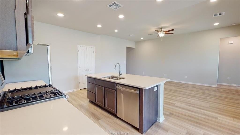 6335 Spartan Dr - Photo 6 of 46