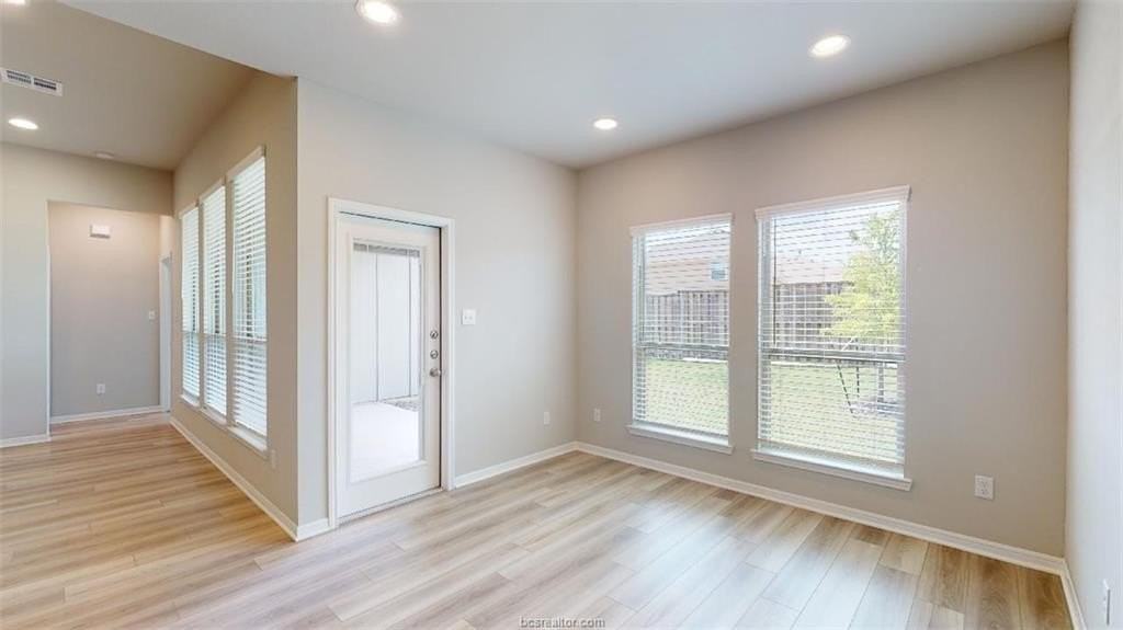 6335 Spartan Dr - Photo 7 of 46