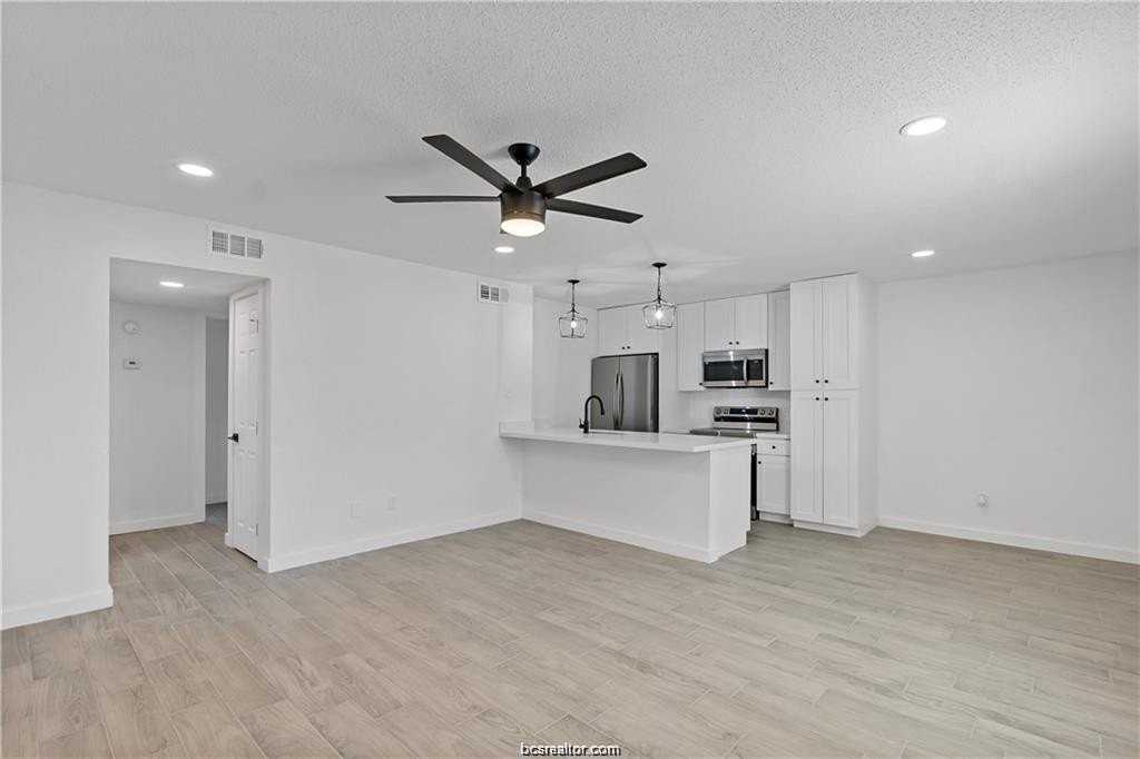 1505 Alpine Cir Apt B #B - Photo 6 of 15