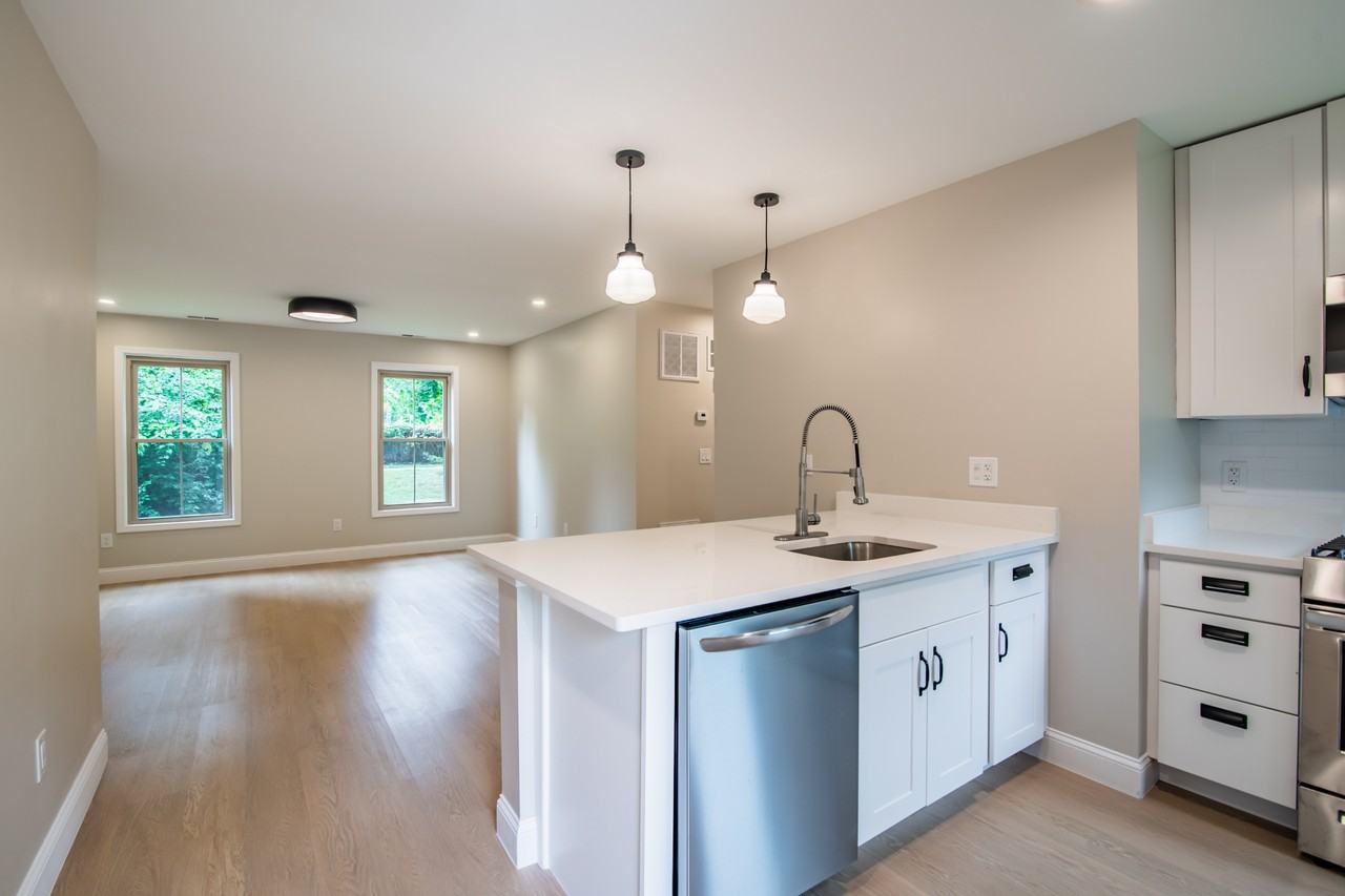 Waterfront at the Strand - Photo 5 of 22