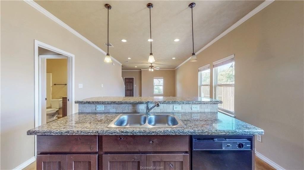 3414 Cullen Trl - Photo 5 of 31