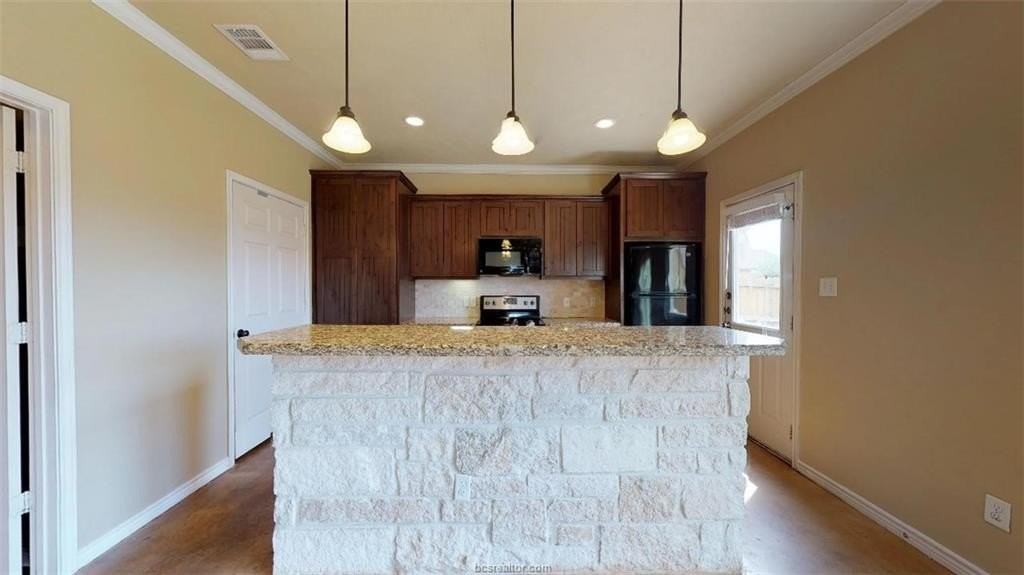 3403 Cullen Trl - Photo 4 of 29