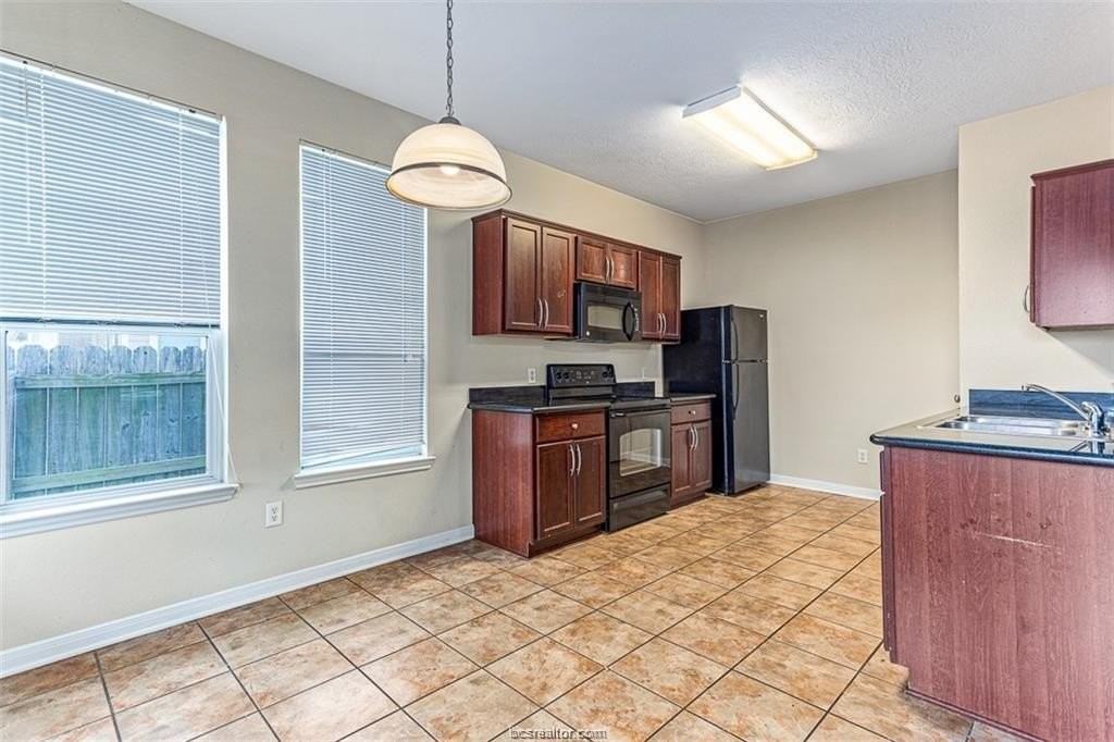 4119 Mcfarland Dr - Photo 3 of 7