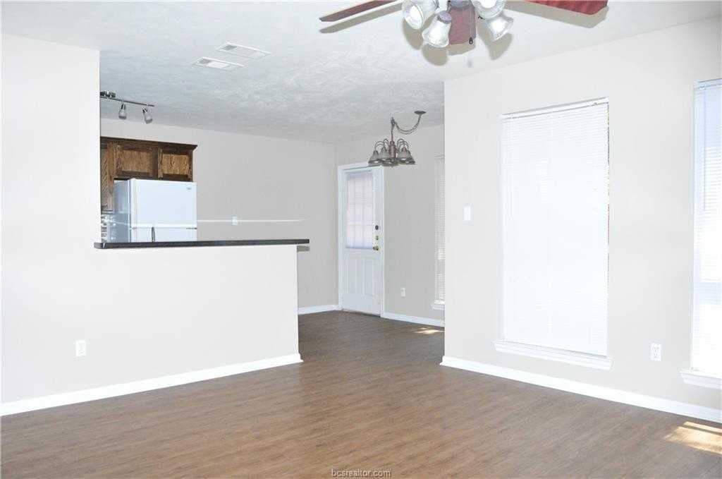 1206 Oney Hervey Dr - Photo 4 of 12