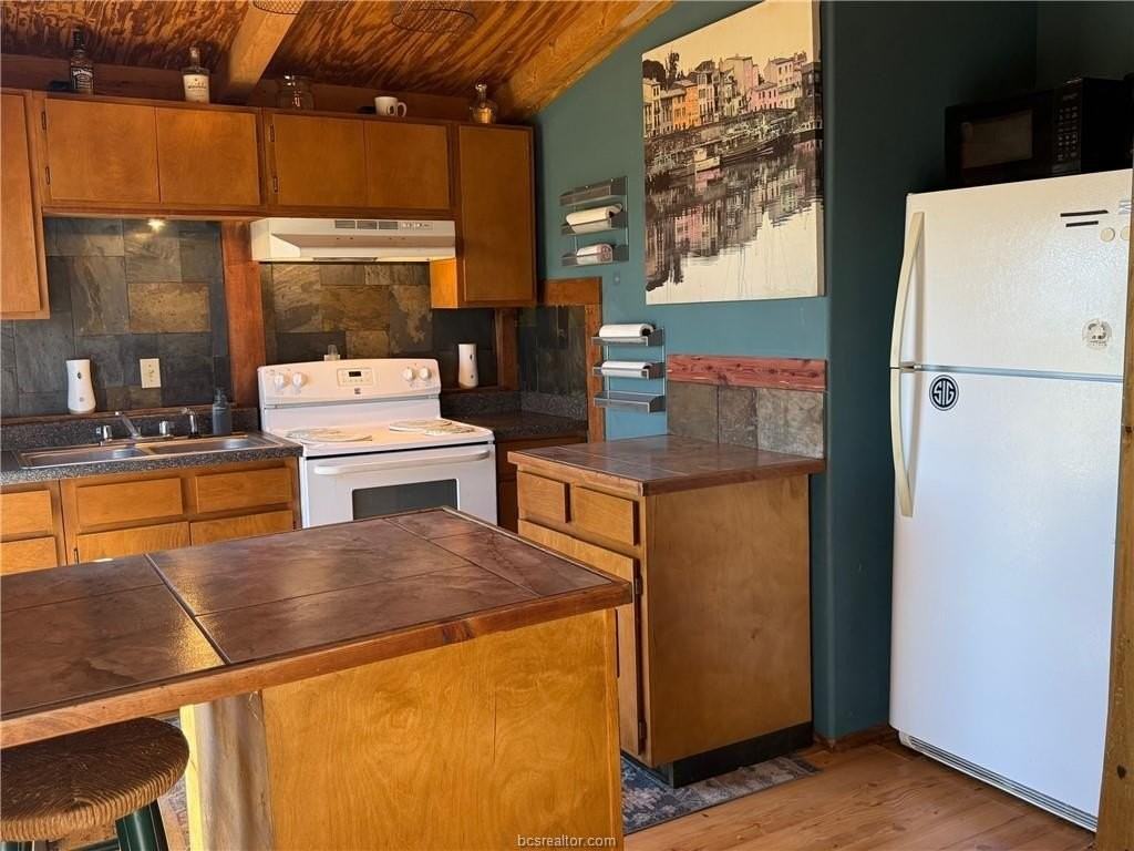 13859 Fm 2155 - Photo 3 of 17