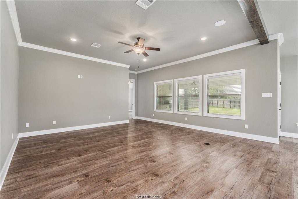 2612 Somerton Ct - Photo 3 of 29