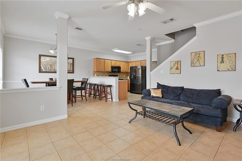 1001 Krenek Tap Rd Apt 2102 #2102 - Photo 2 of 23