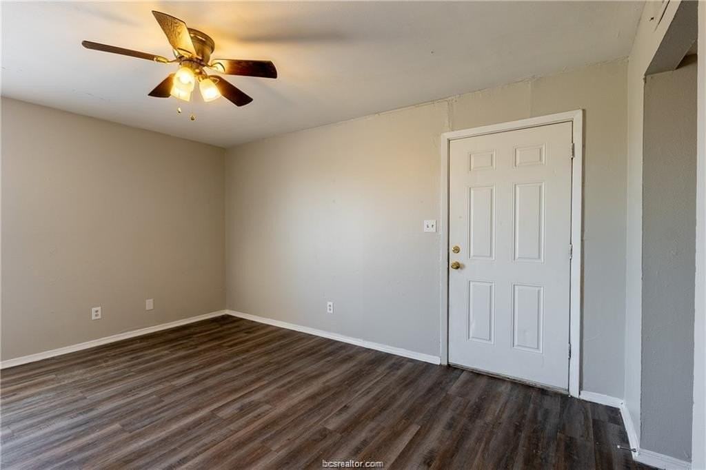 2706 Evergreen Cir Apt C #C - Photo 6 of 12