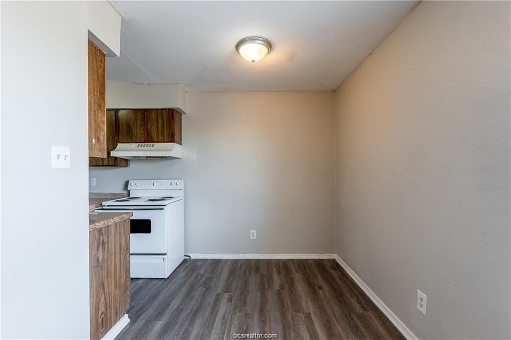 2706 Evergreen Cir Apt C #C - Photo 7 of 12