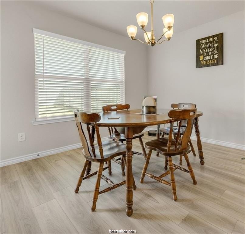 1161 Natchez Dr - Photo 5 of 10