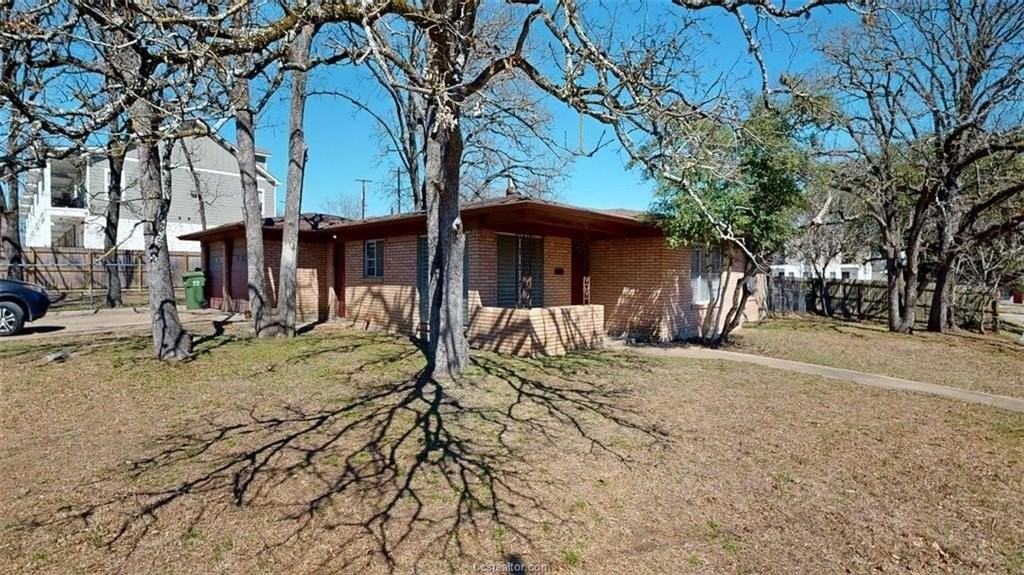 506 Clay St - Photo 2 of 32