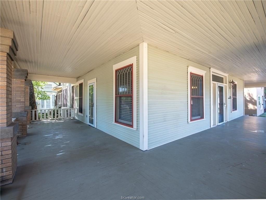 206 N Sims Ave - Photo 7 of 41