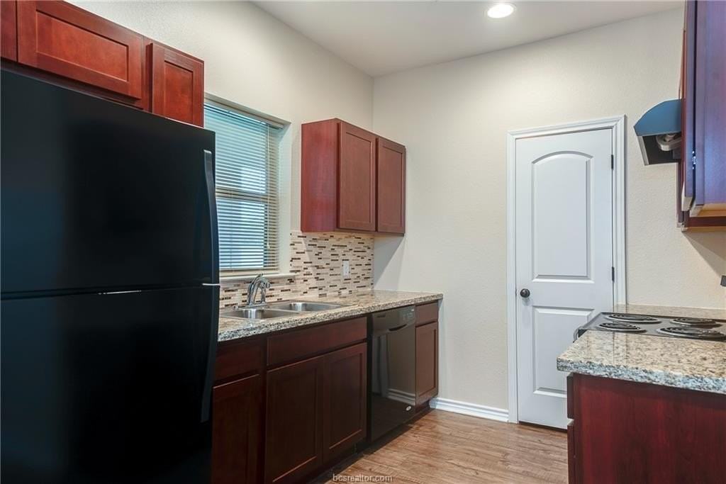 1915 Dartmouth St #4035 - Photo 4 of 13