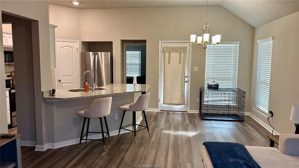 2702 Montana Ave - Photo 3 of 29