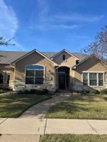 featured image of 3813 Estes Park